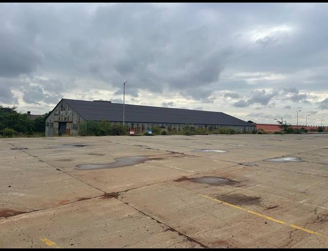 2,702M² WAREHOUSE TO LET IN PRETORIA INDUSTRIAL